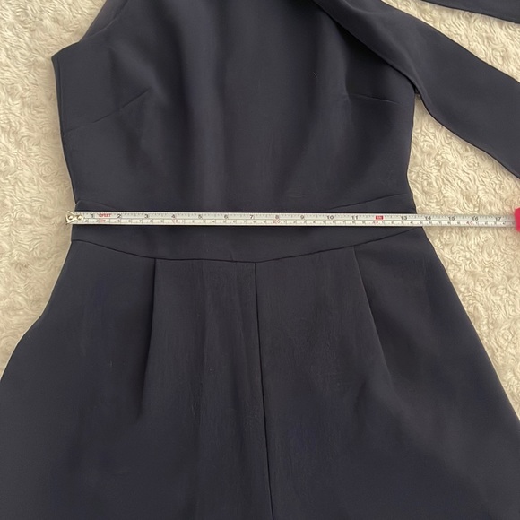Vince Camuto Navy Blue Bow Neck Halter Cropped Jumpsuit size 2. Like new. NWOT - Picture 10 of 17